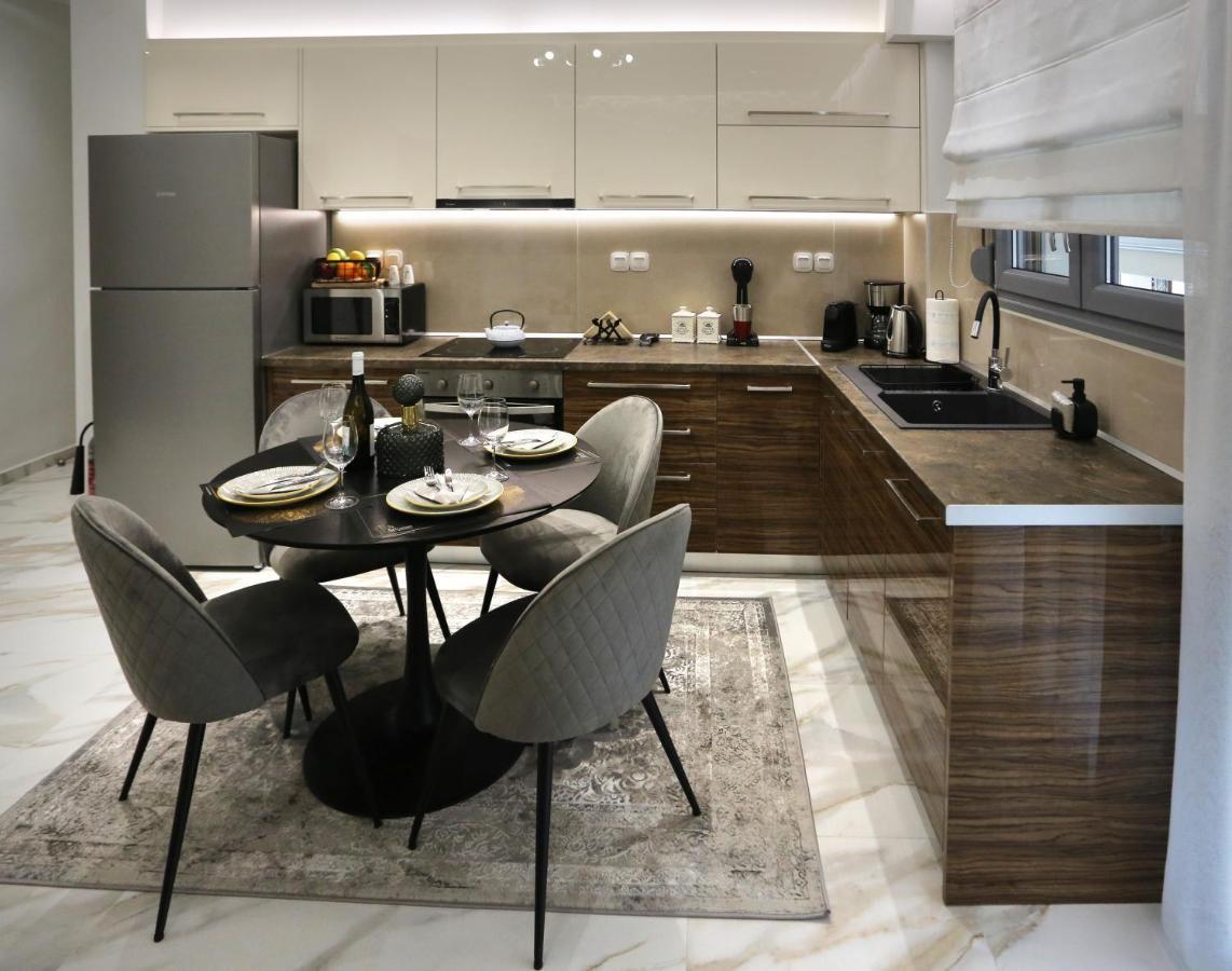 La Larissa Luxury Apartments Trekke Exterior foto