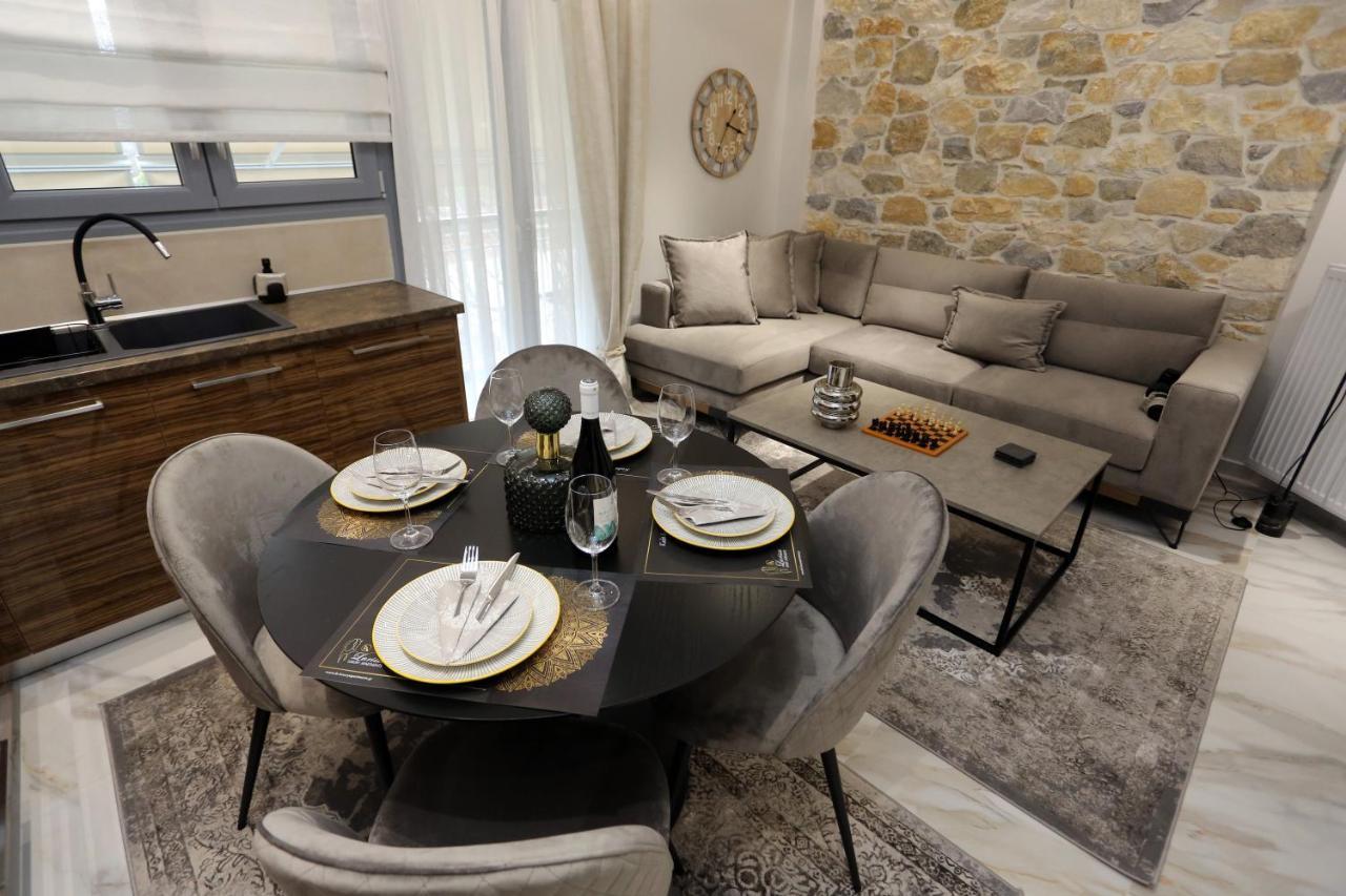 La Larissa Luxury Apartments Trekke Exterior foto