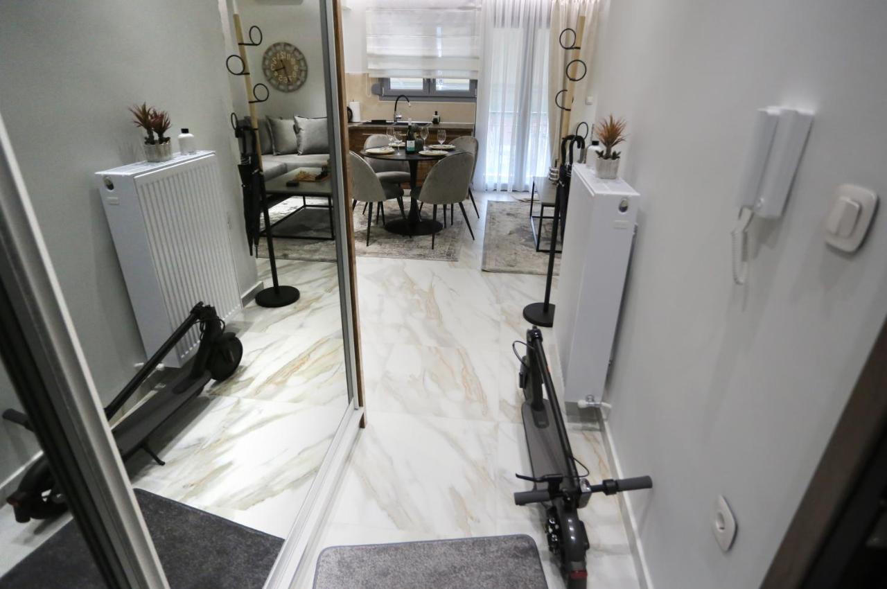 La Larissa Luxury Apartments Trekke Exterior foto