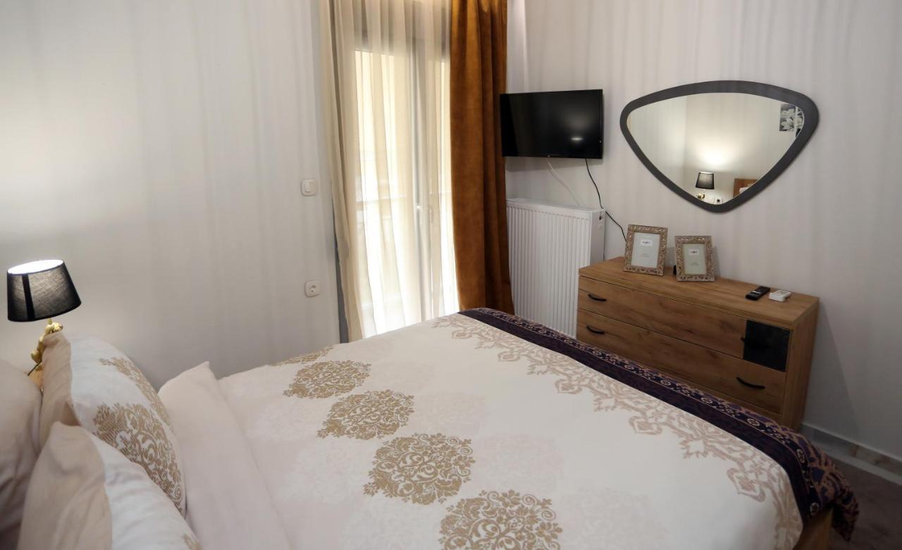 La Larissa Luxury Apartments Trekke Exterior foto